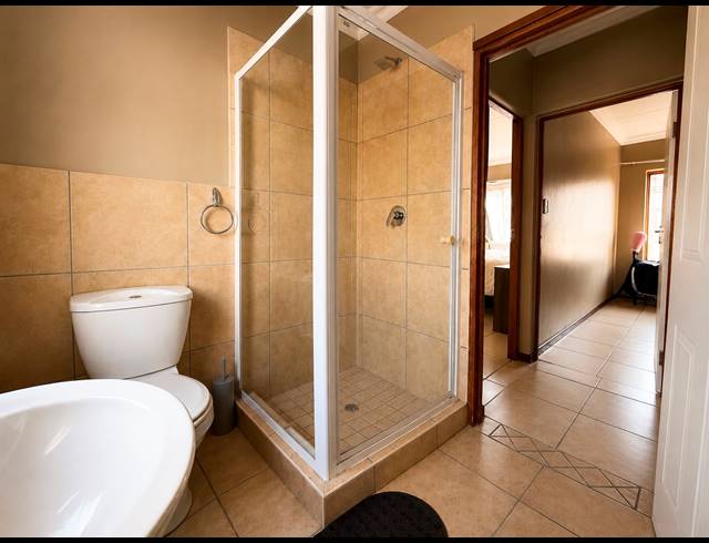 3 BEDROOM HOUSE FOR SALE IN MONAVONI